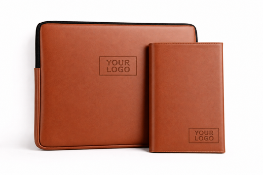 Onboardingset Brown leather cases with 'Your Logo' text on a white background